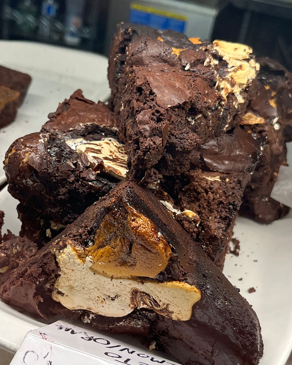Chocolate Trail is ON and it’s taking over February 🍫🗺️

Consider this your official permission slip to follow the map straight to dessert. From ooey-gooey, melt-in-your-mittens treats to chocolate creations that deserve their own fan club… it’s all waiting.

Scroll through just some of the stops on this delicious journey. Warning: drooling on your phone is a real risk. Proceed accordingly. 

📍 St. Jacobs Farmers’ Market
🕘 Open Thursdays & Saturdays, year-round
• Thursdays: 8am–3pm
• Saturdays: 7am–3:30pm