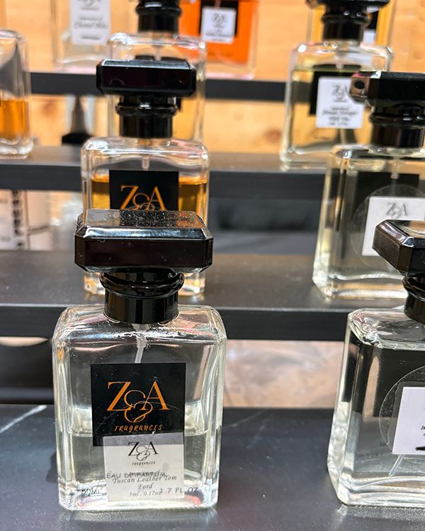 ✨ NEW VENDOR ✨

Welcome to the market, Z & A Fragrances. 

Specializing in custom fragrances offering personalized perfumes, car and room diffusers, and oil roll-ons. Also offering top Korean skin care products and provides custom laser engraving. 

Find them every market day in Peddler's Village

Market Hours
Thursday - 8:00am - 3:00pm
Saturday- 7:00am - 3:30pm