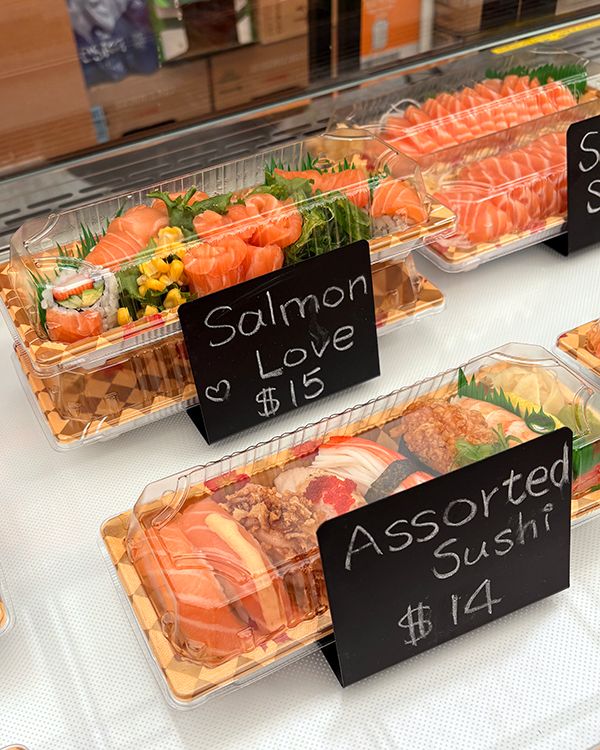 ✨ NEW VENDOR ✨

Welcome to the market, Misao Sushi 

Misao Sushi offers premium sushi packs, freshly prepared daily with high- quality ingredients. All available for grab-and-go. 

Find them every market day in the Market Tent

Market Hours
Thursday - 8:00am - 3:00pm
Saturday- 7:00am - 3:30pm